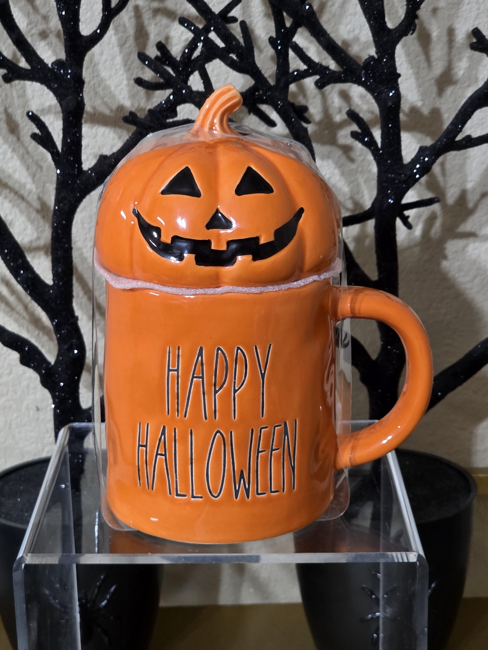 Orange 'Happy Halloween' Pumpkin Ceramic Mug with Lid